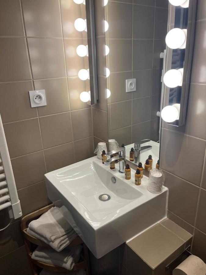 Hotel De Russie 3*